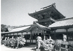 写真1-3-34　伊佐爾波神社